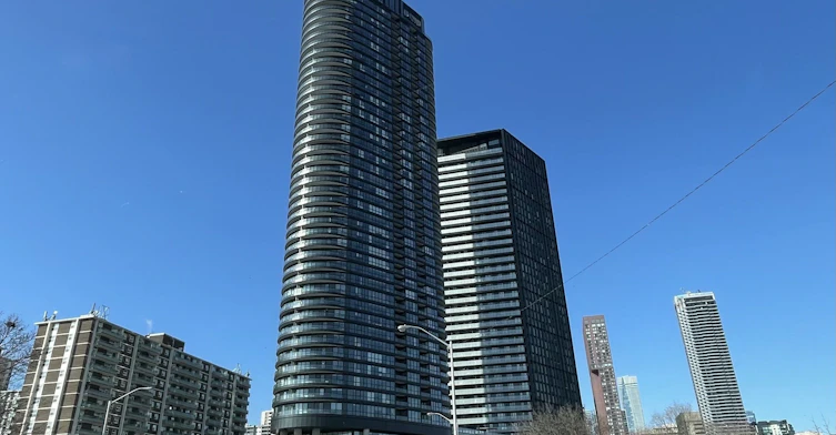 1916-585 Bloor Street E, Toronto, ON, M4W 0B3