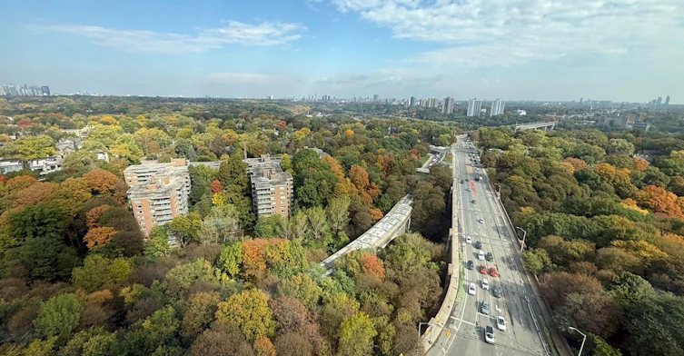 1916-585 Bloor Street E, Toronto, ON, M4W 0B3 - 13