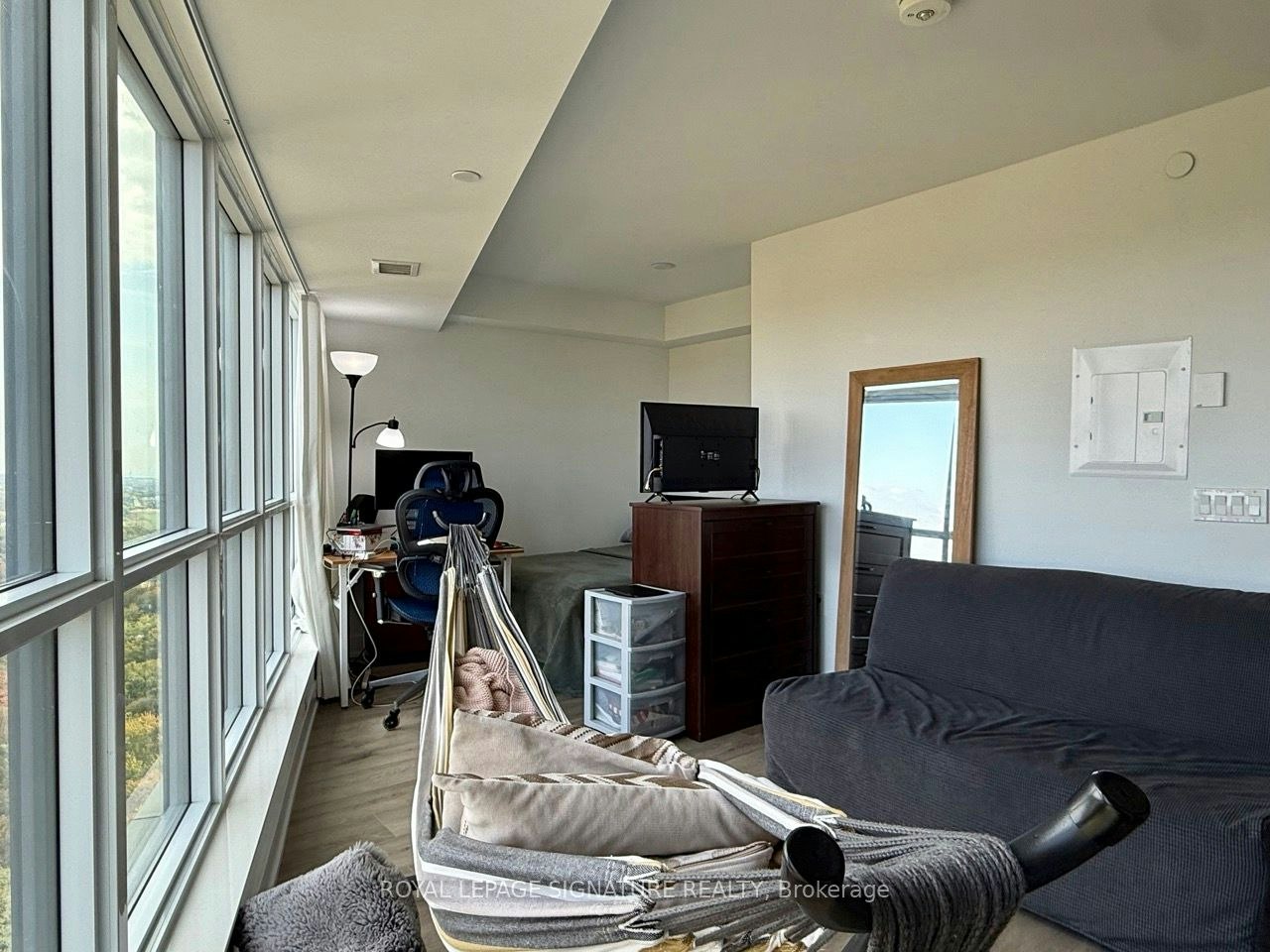 1916-585 Bloor Street E, Toronto, ON, M4W 0B3 - 10