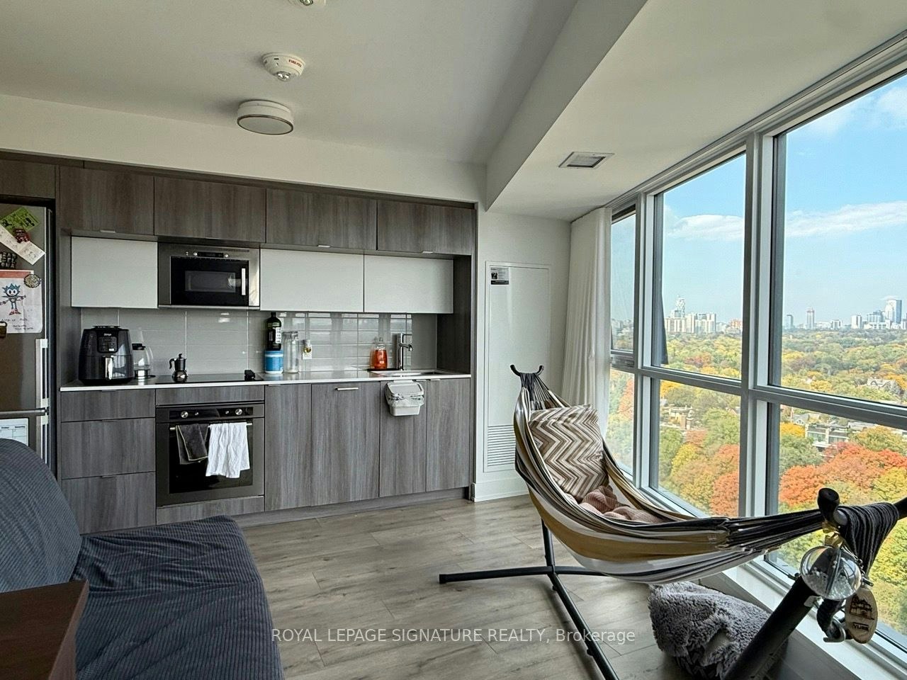 1916-585 Bloor Street E, Toronto, ON, M4W 0B3 - 6