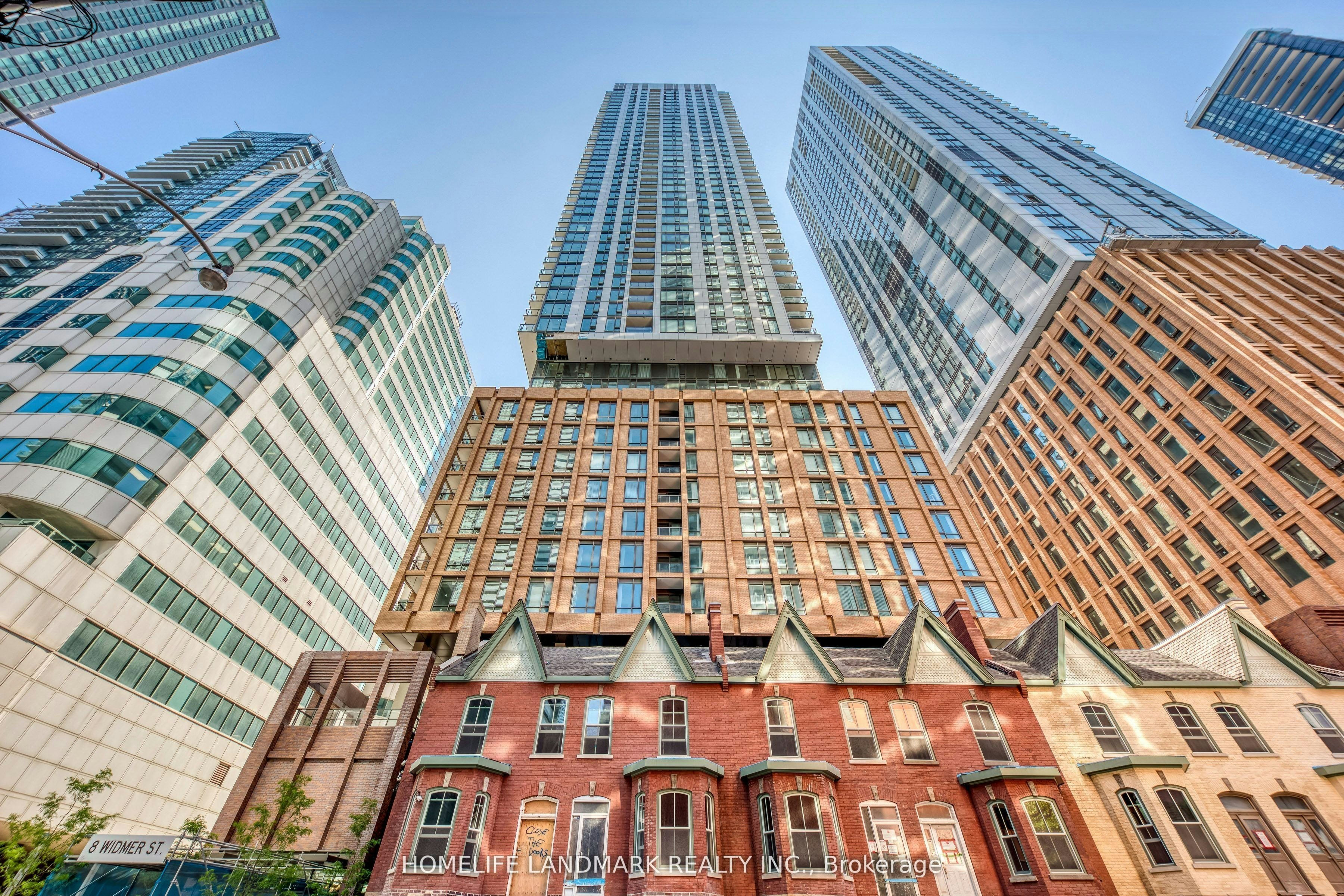 2411-8 Widmer Street, Toronto, ON, M5V 0W6