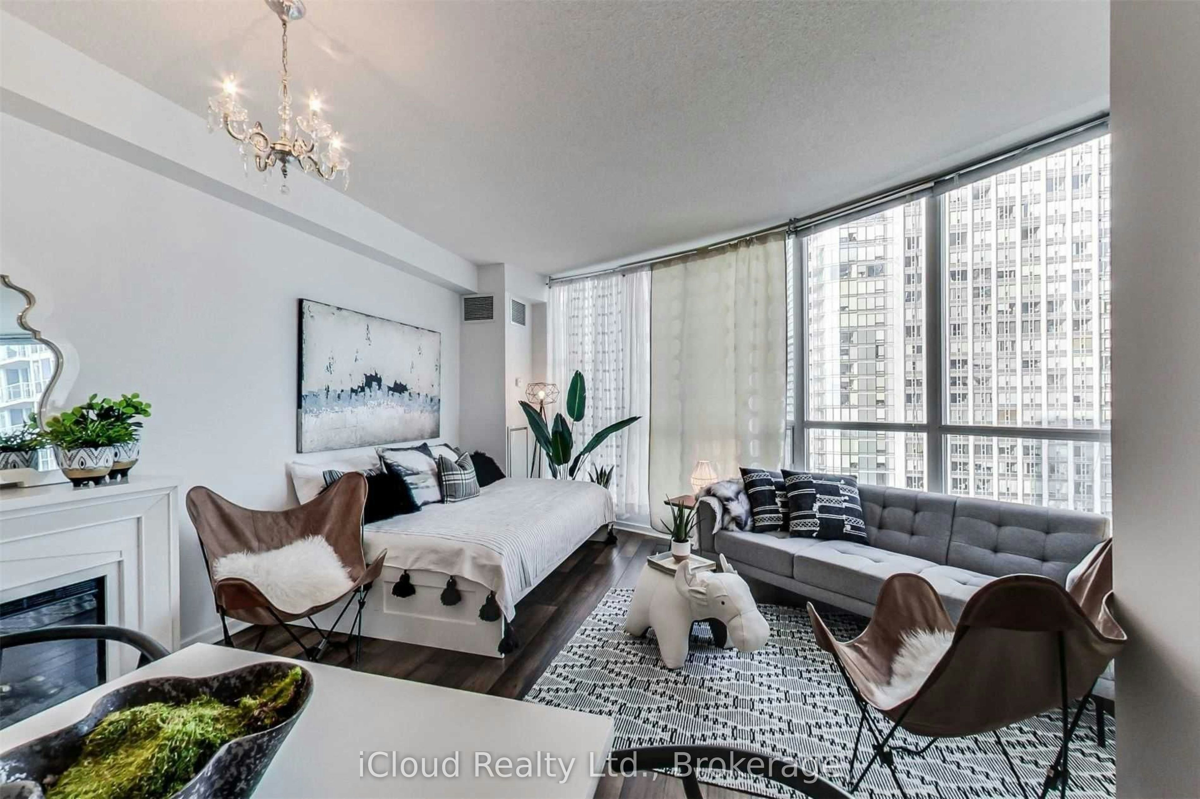 2501-208 Queens Quay, Toronto, ON, M5J 2Y5 - 10