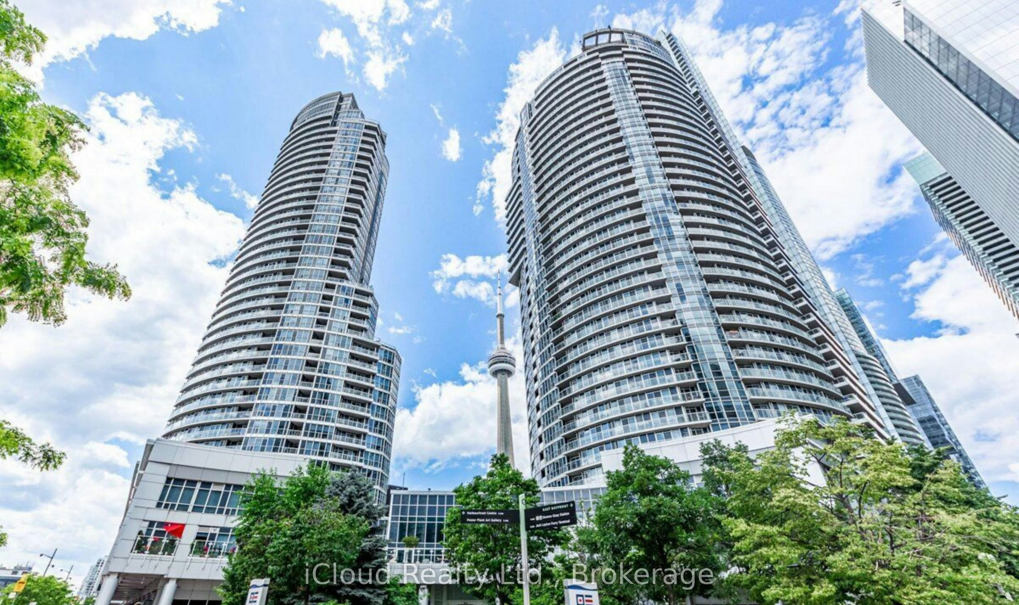 2501-208 Queens Quay, Toronto, ON, M5J 2Y5