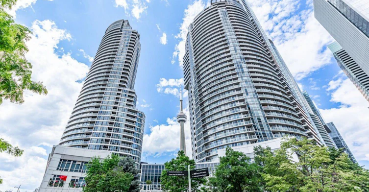 2501-208 Queens Quay, Toronto, ON, M5J 2Y5