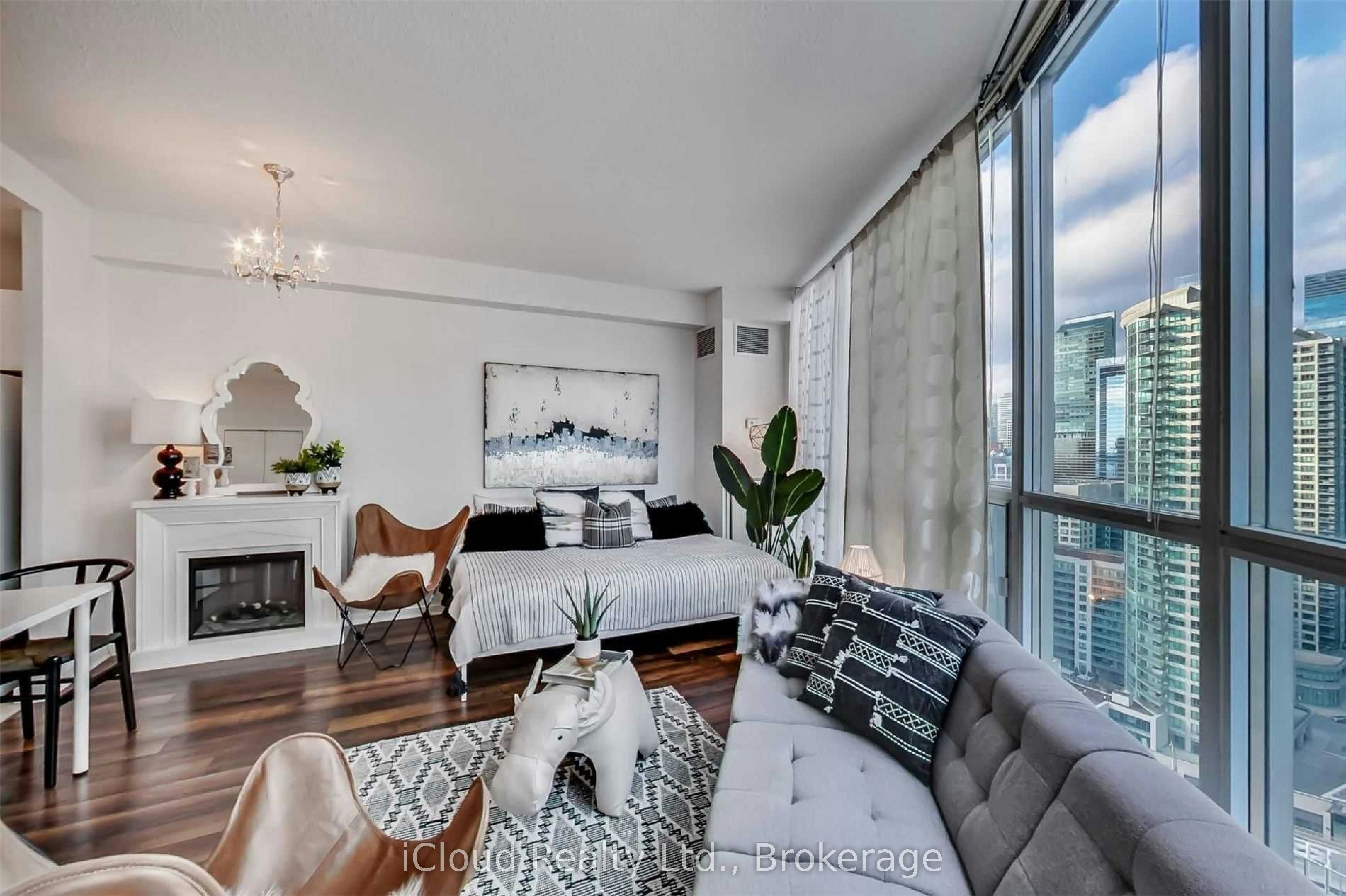 2501-208 Queens Quay, Toronto, ON, M5J 2Y5 - 7