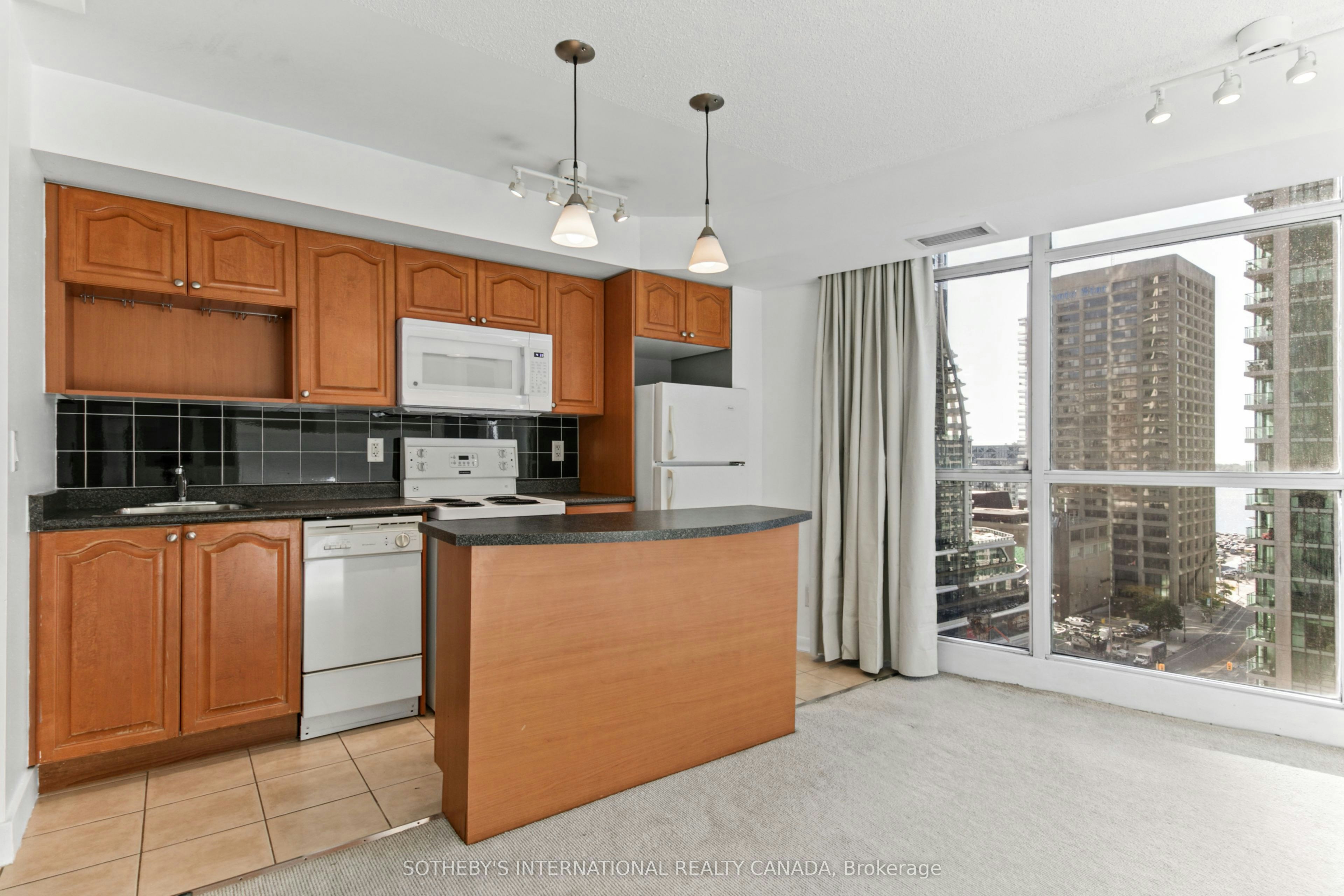 1512-18 Yonge Street, Toronto, ON, M5E 1Z8 - 14
