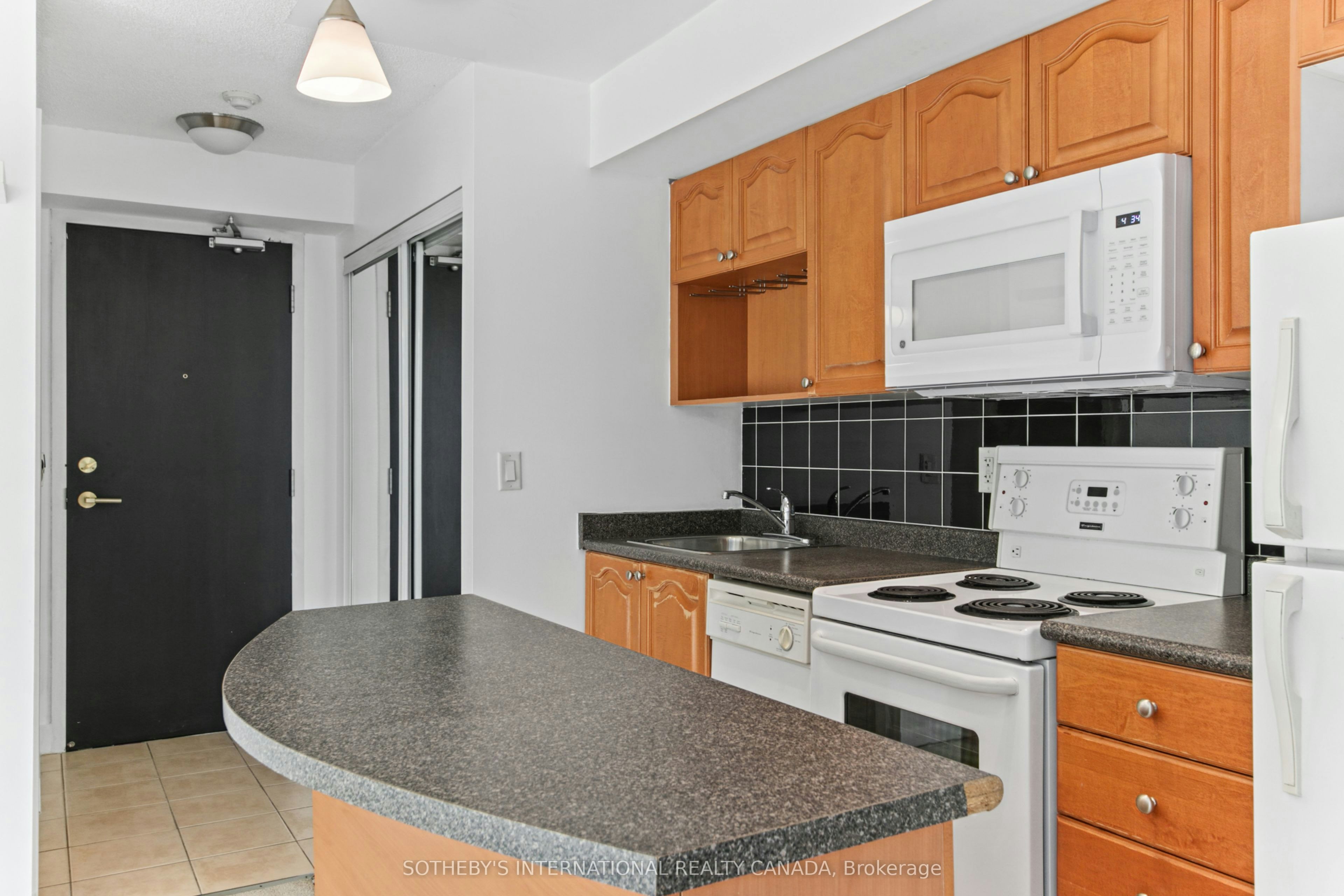 1512-18 Yonge Street, Toronto, ON, M5E 1Z8 - 8