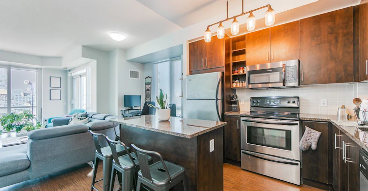 S1201-112 George Street, Toronto, ON, M5A 4P8 - 2