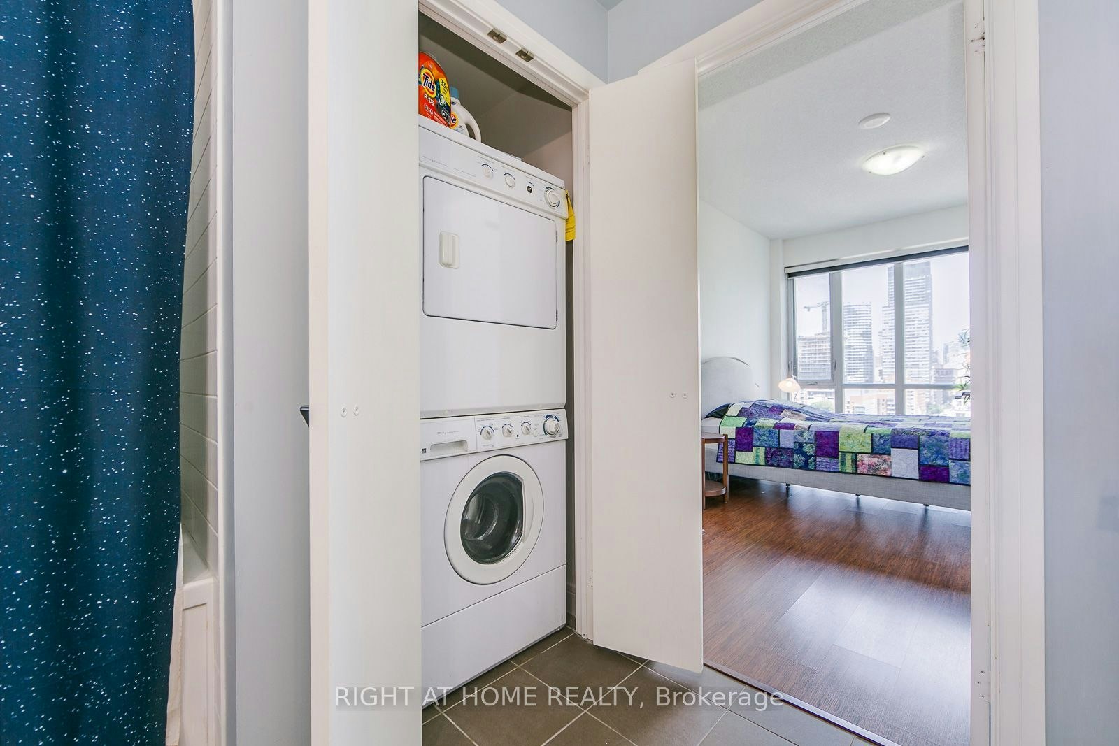 S1201-112 George Street, Toronto, ON, M5A 4P8 - 7