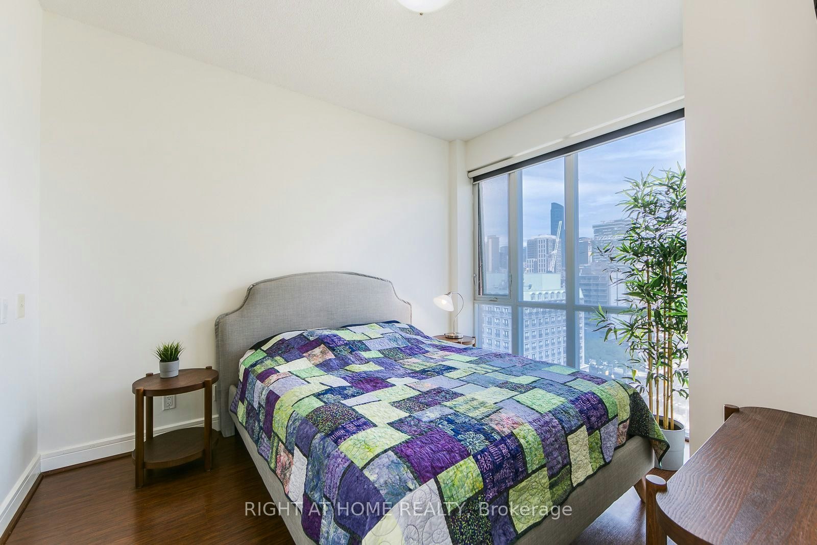 S1201-112 George Street, Toronto, ON, M5A 4P8 - 9
