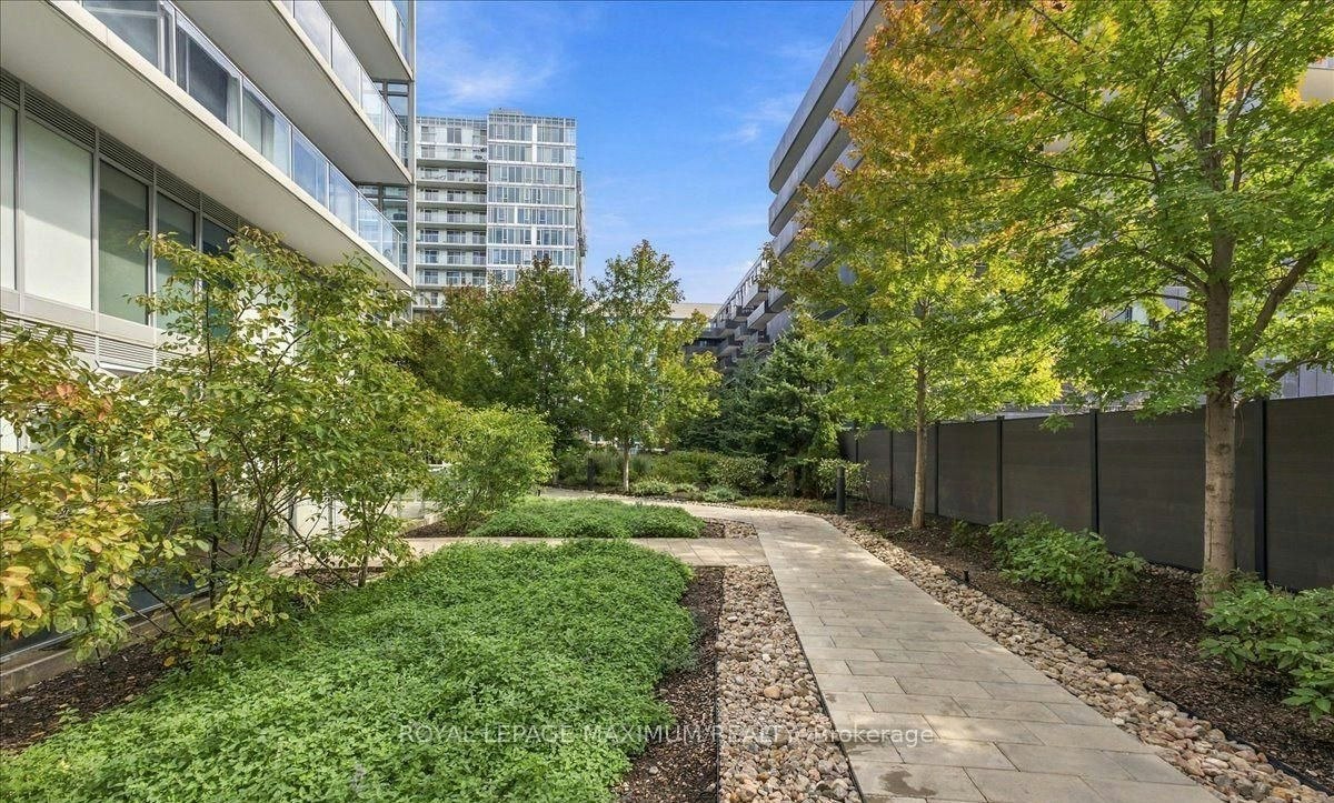 W212-565 Wilson Avenue N, Toronto, ON, M3H 5Y6 - 5