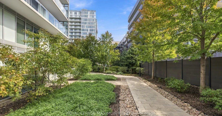 W212-565 Wilson Avenue N, Toronto, ON, M3H 5Y6 - 5