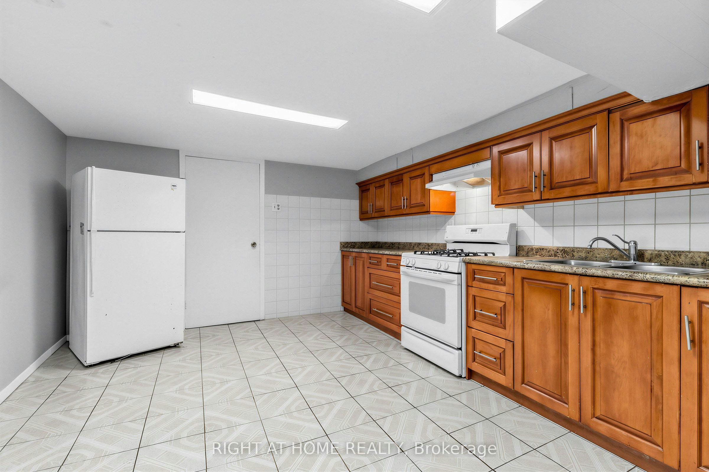 147 Dovercourt Road, Toronto, ON, M6J 3C5 - 30