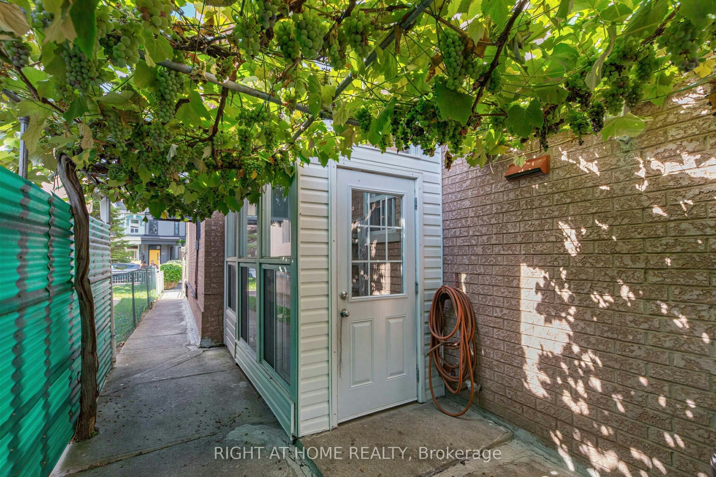 147 Dovercourt Road, Toronto, ON, M6J 3C5 - 34