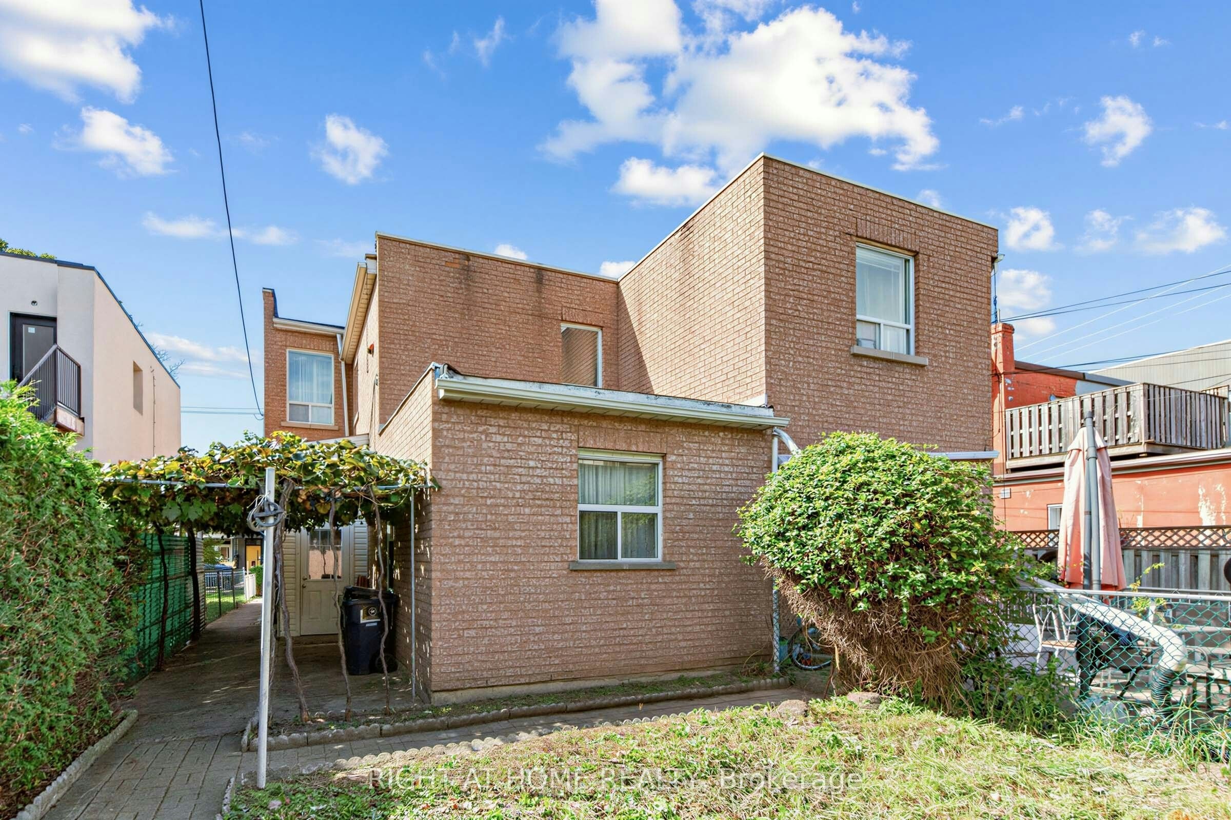 147 Dovercourt Road, Toronto, ON, M6J 3C5 - 35