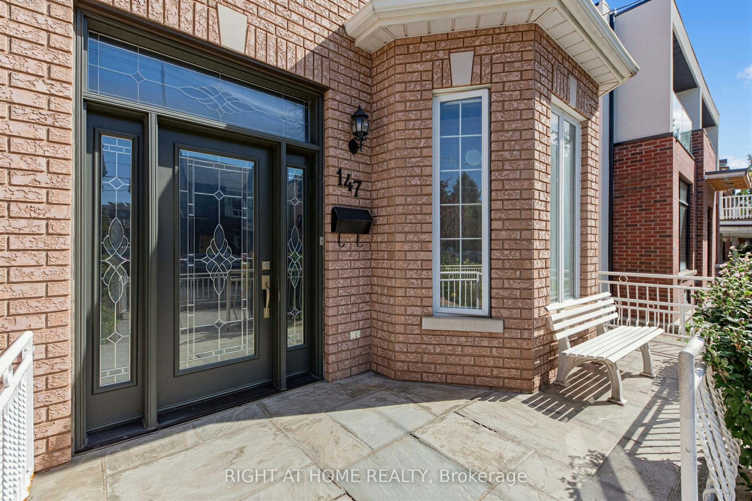 147 Dovercourt Road, Toronto, ON, M6J 3C5 - 3