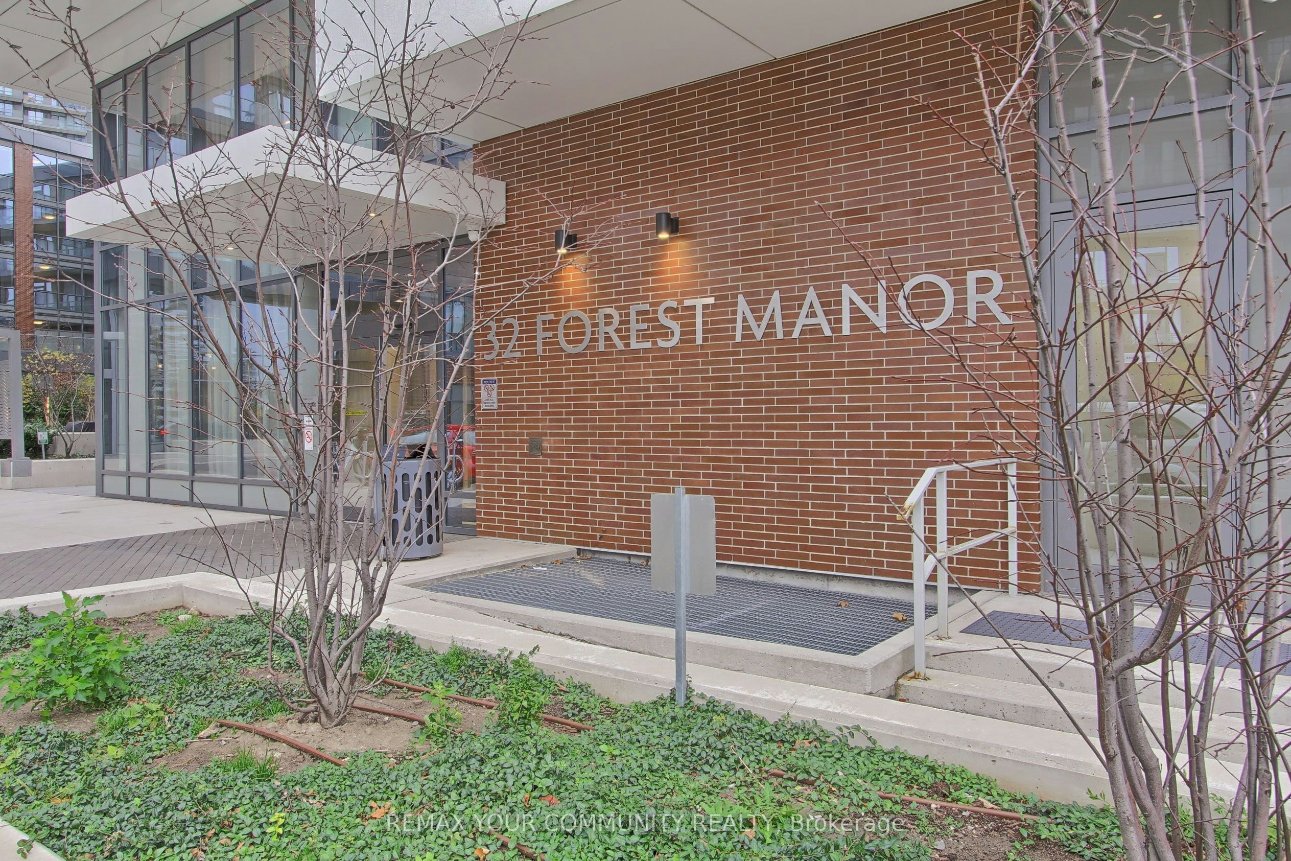 1902-32 Forest Manor Road, Toronto, ON, M2J 1M5 - 4