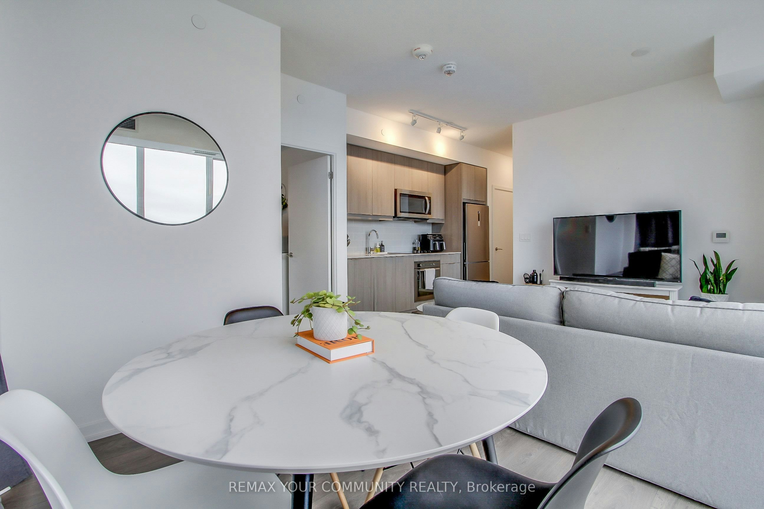 1902-32 Forest Manor Road, Toronto, ON, M2J 1M5 - 22