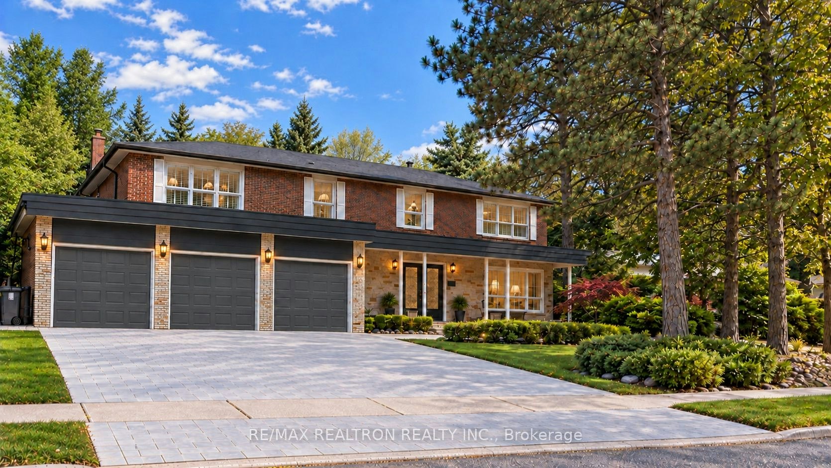 16 Sagewood Drive, Toronto, ON, M3B 3G5