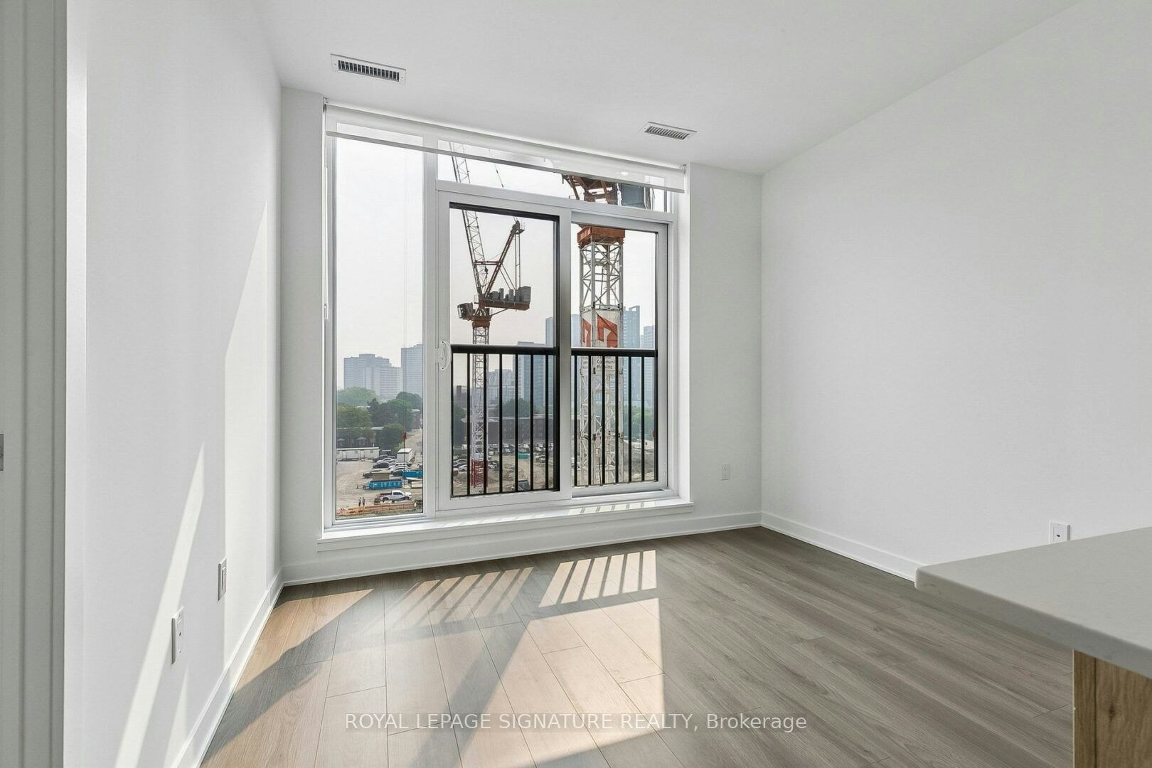 638-30 Dreamers Way, Toronto, ON, M5A 0Z1 - 10