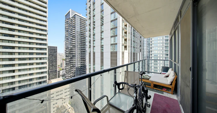 2510-87 Peter Street, Toronto, ON, M5V 2G4 - 16