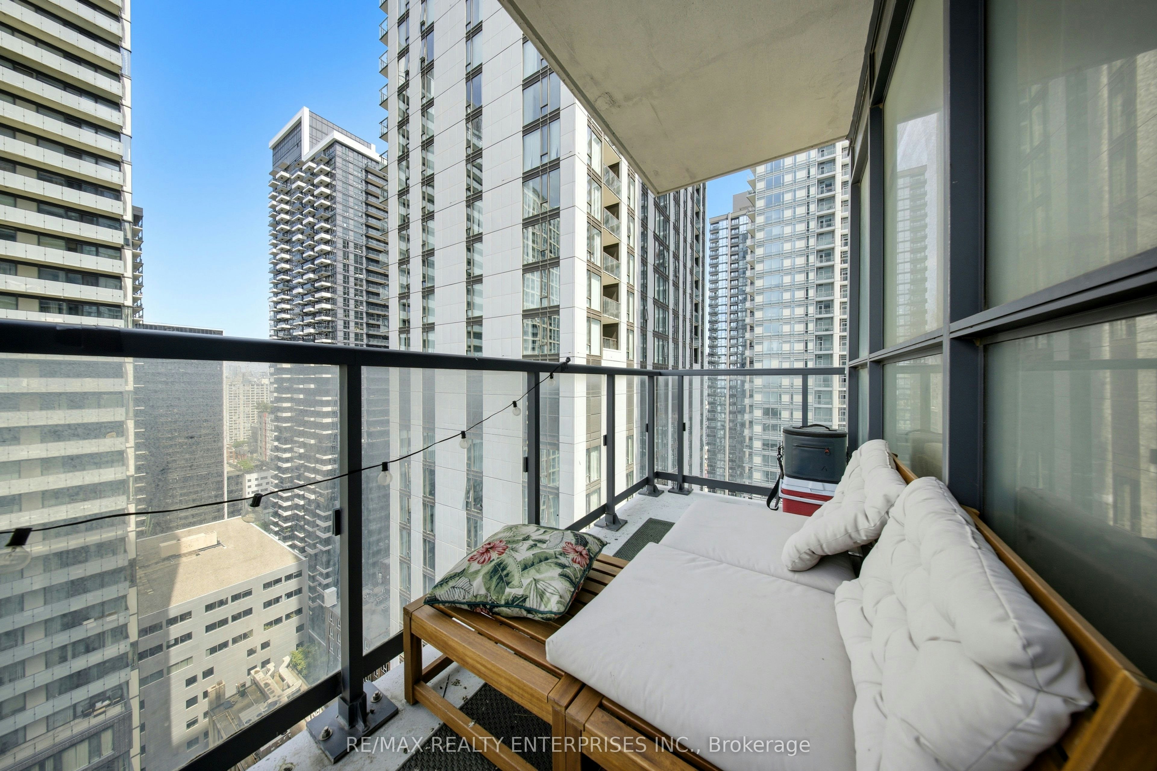2510-87 Peter Street, Toronto, ON, M5V 2G4 - 17