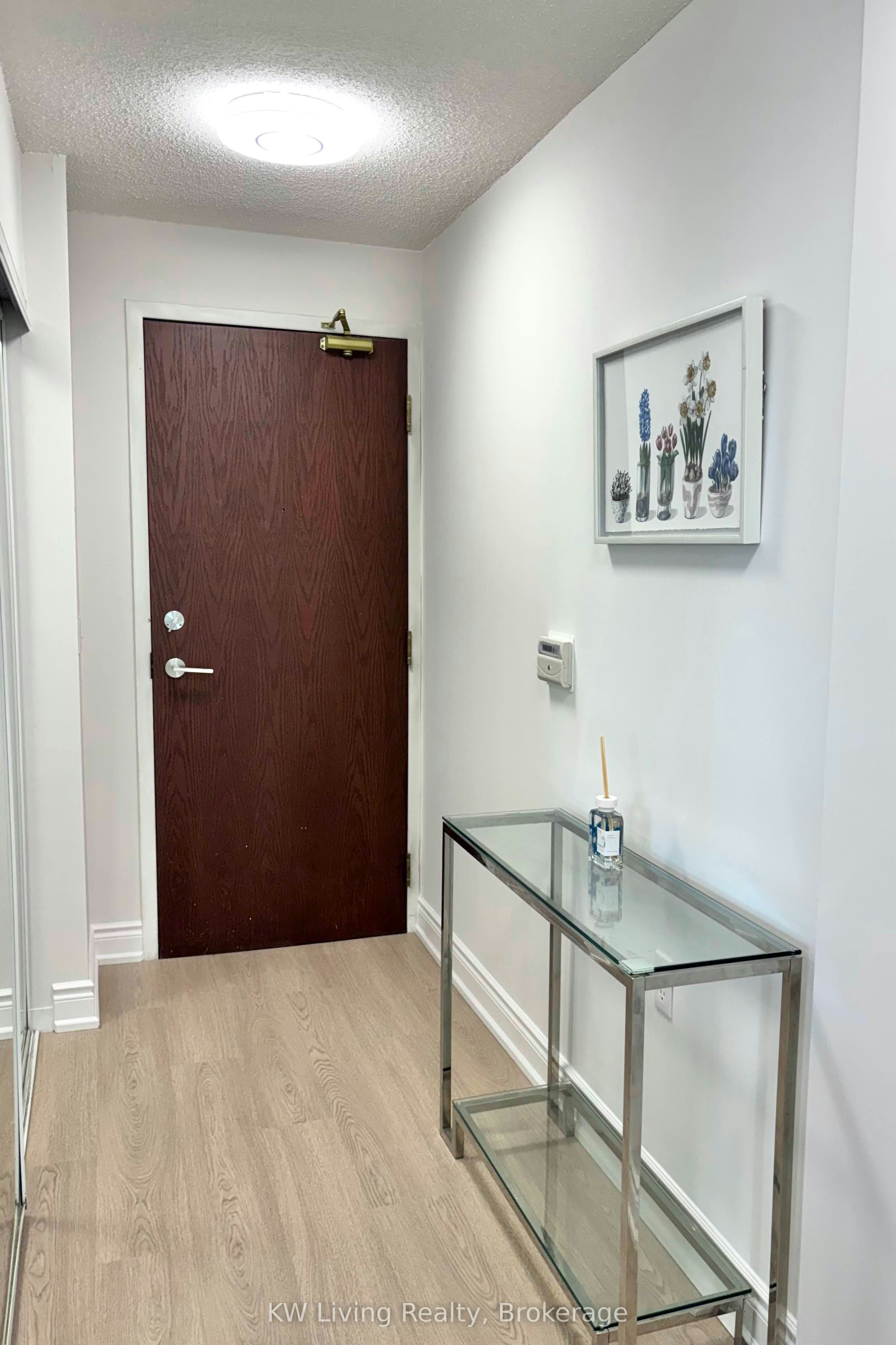 811-28 Olive Avenue, Toronto, ON, M2N 7E6