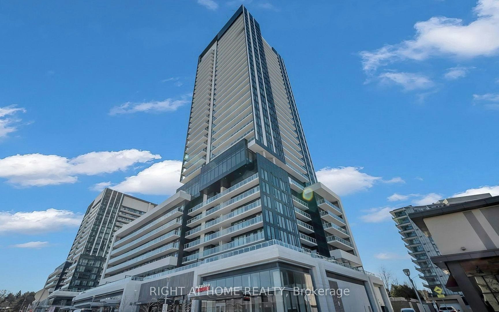 315-50 O'neill Road, Toronto, ON, M3C 0R1