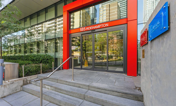 510-185 Roehampton Avenue