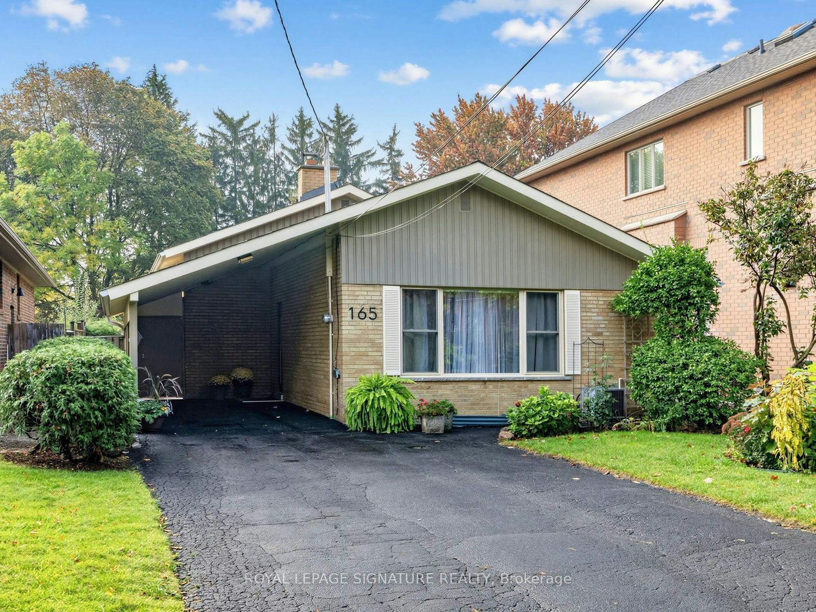 165 Wedgewood Drive, Toronto, ON, M2M 2H8