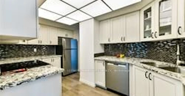 3107-77 Harbour Square, Toronto, ON, M5J 2S2 - 11