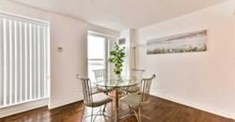 3107-77 Harbour Square, Toronto, ON, M5J 2S2 - 5