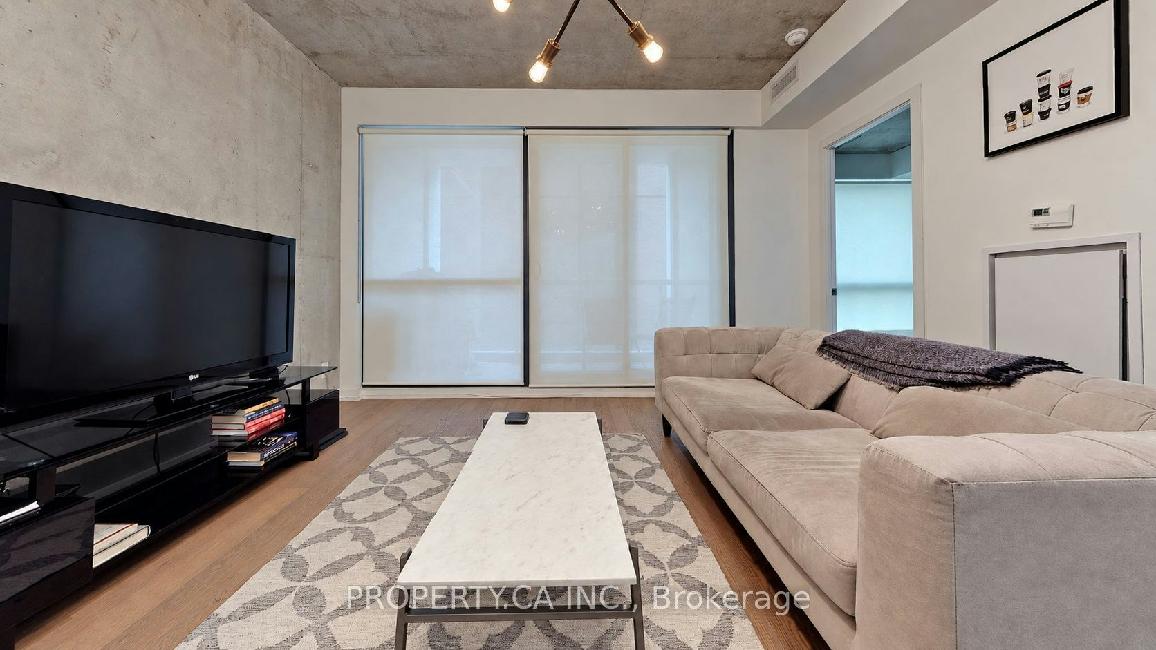 827-39 Brant Street, Toronto, ON, M5V 0M8 - 9