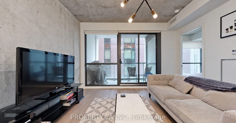 827-39 Brant Street, Toronto, ON, M5V 0M8 - 6