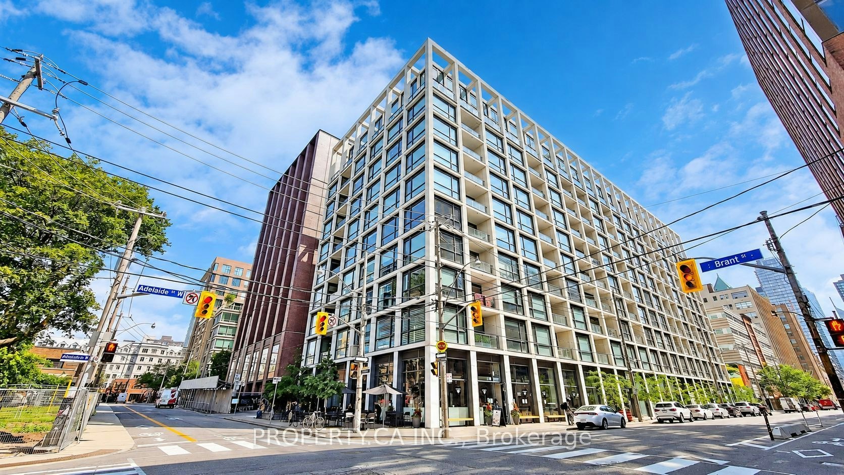 827-39 Brant Street, Toronto, ON, M5V 0M8 - 7