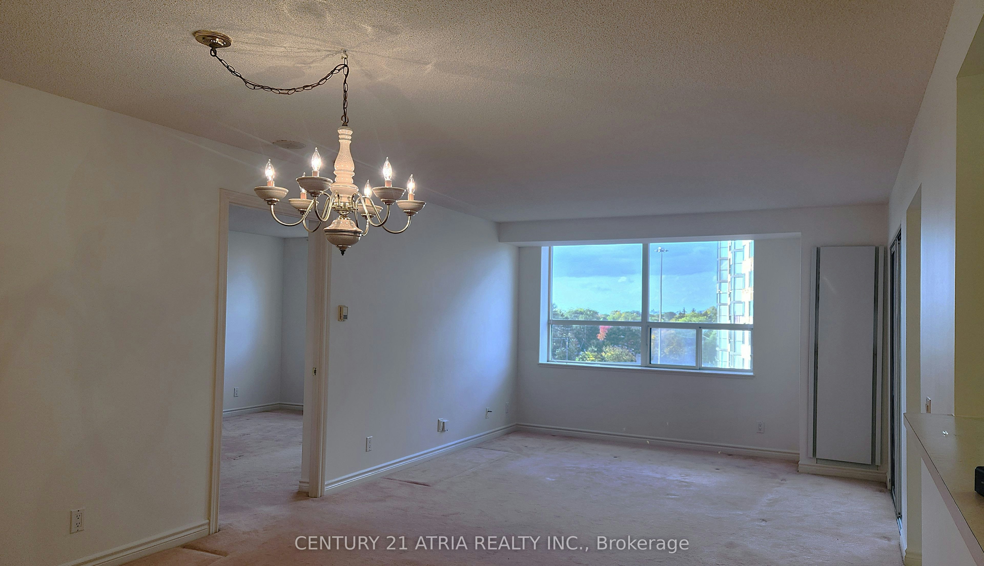 801-265 Ridley Boulevard, Toronto, ON, M2M 4N8