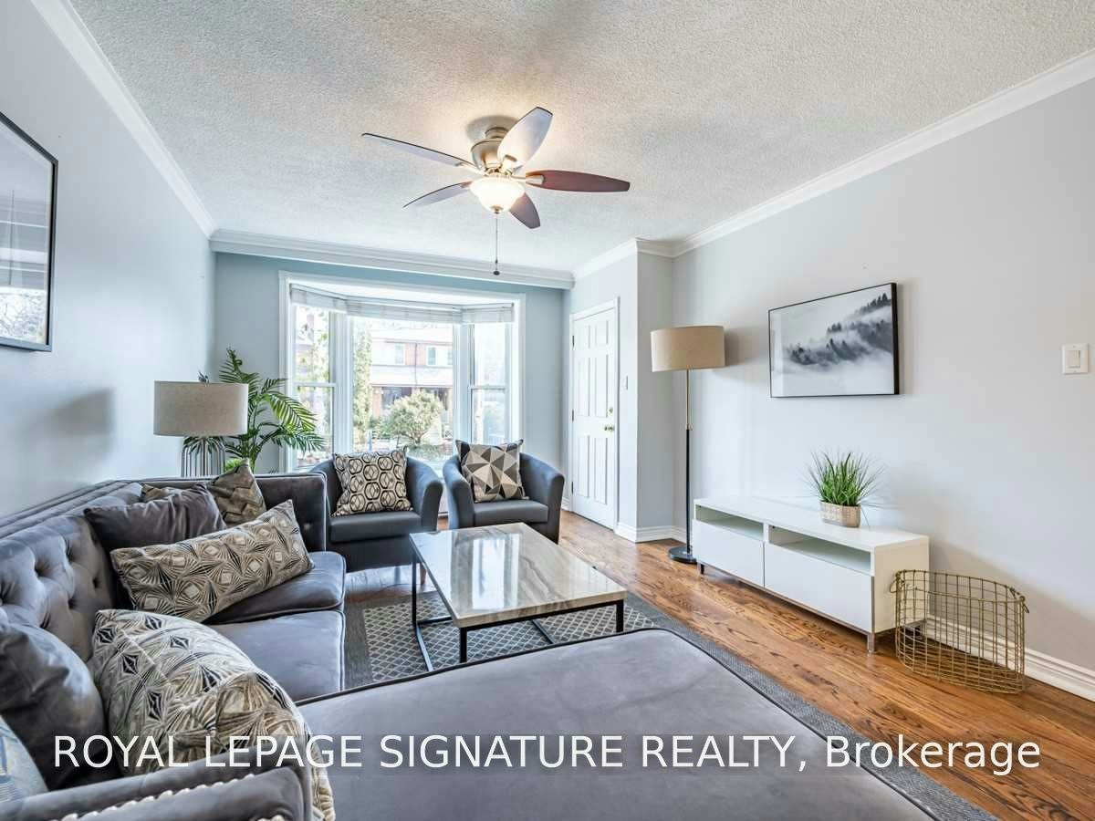 Main-14A Arlington Avenue, Toronto, ON, M6G 3K8 - 2