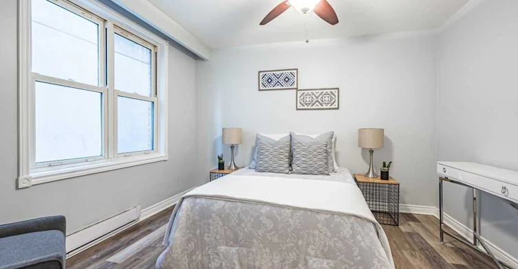 Main-14A Arlington Avenue, Toronto, ON, M6G 3K8 - 13