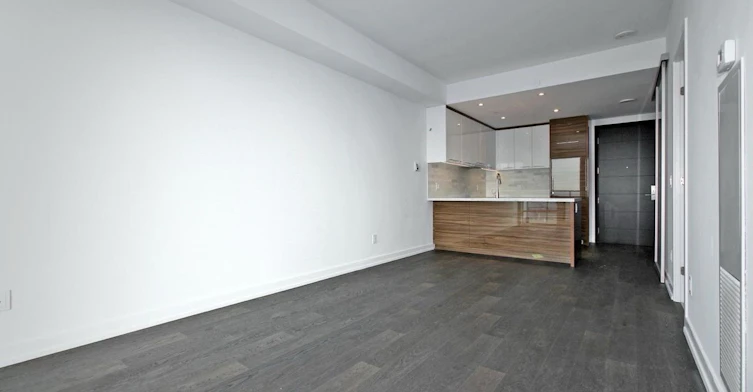 3811-488 University Avenue, Toronto, ON, M5G 0C1 - 5