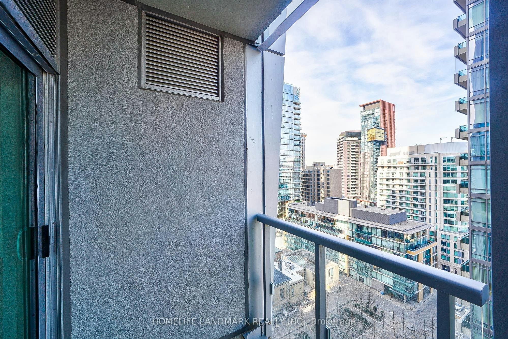 1206-1 Yorkville Avenue, Toronto, ON, M4W 1L1 - 21