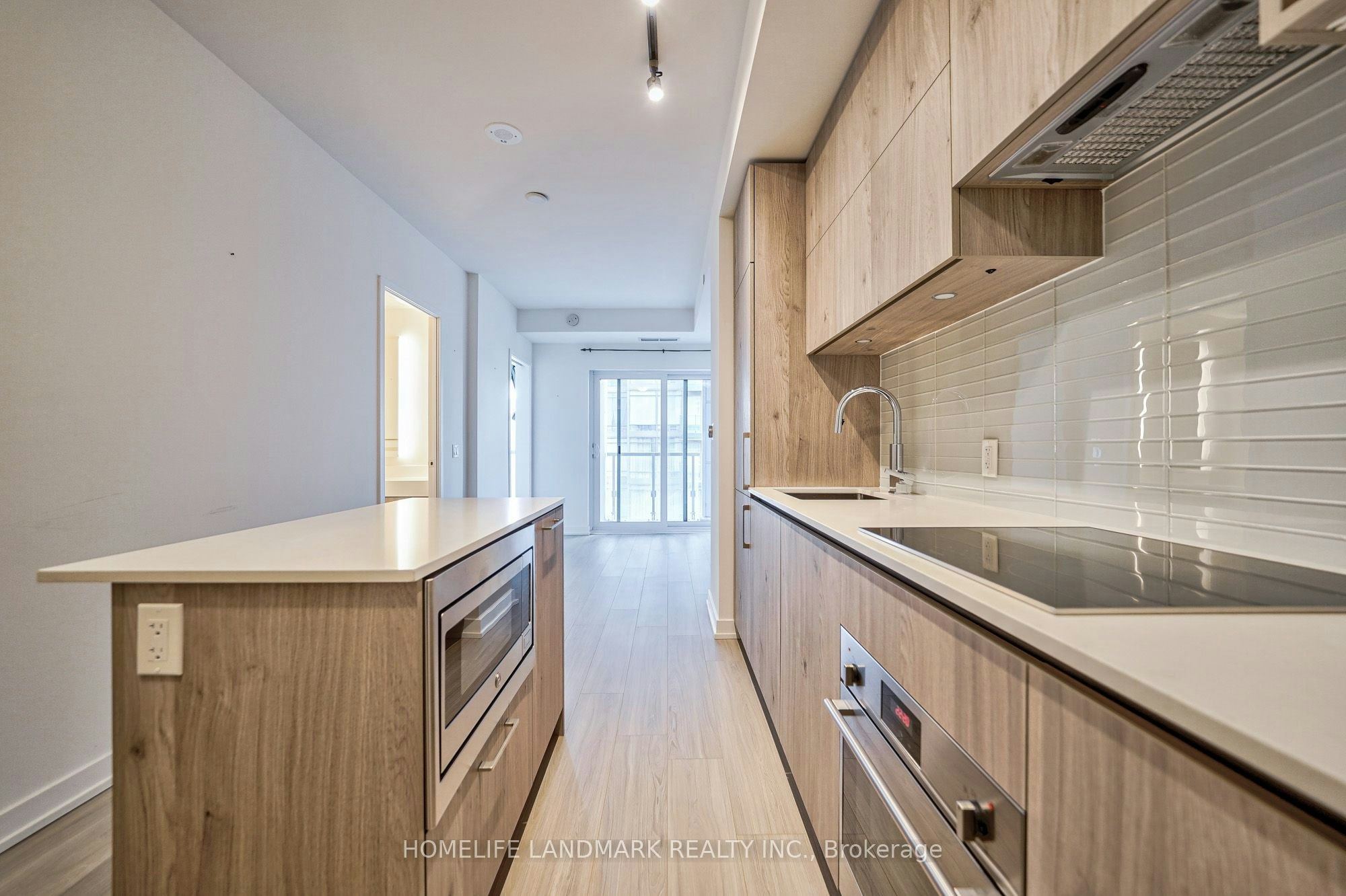 1206-1 Yorkville Avenue, Toronto, ON, M4W 1L1 - 3