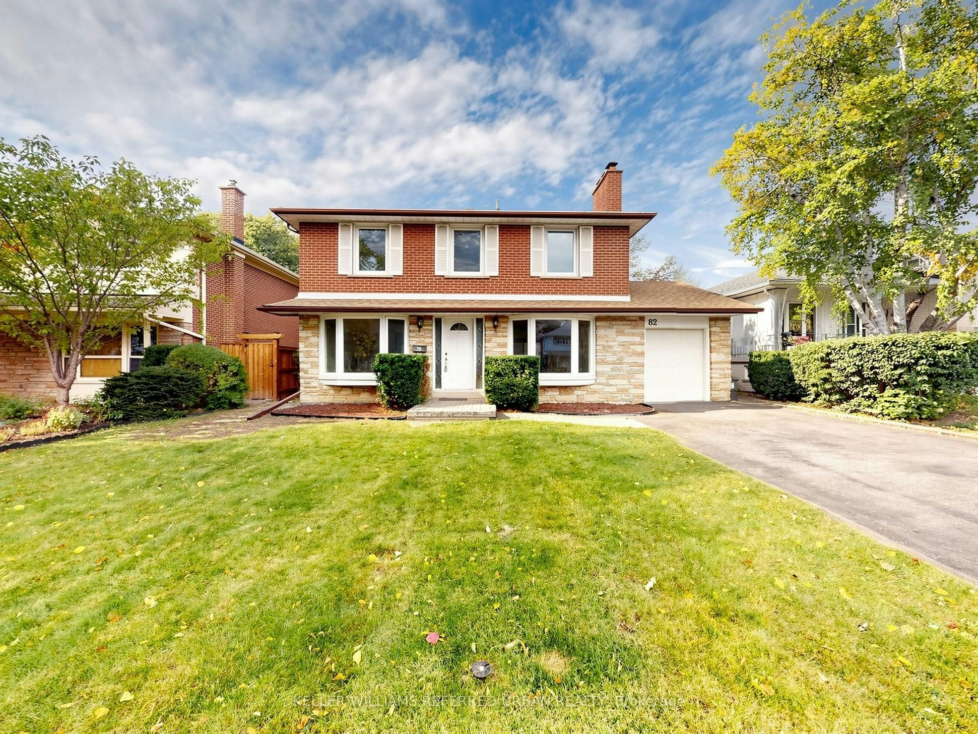 82 Crossbow Crescent, Toronto, ON, M2J 3M4