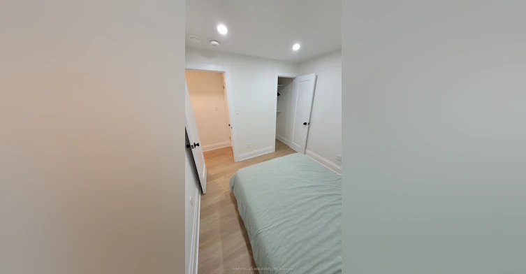 Lower-66 Argyle Street, Toronto, ON, M6J 1N9 - 12