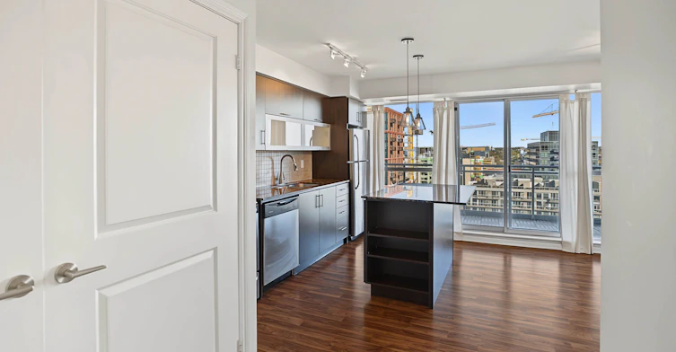 1508-100 Western Battery Road, Toronto, ON, M6K 3S2 - 3