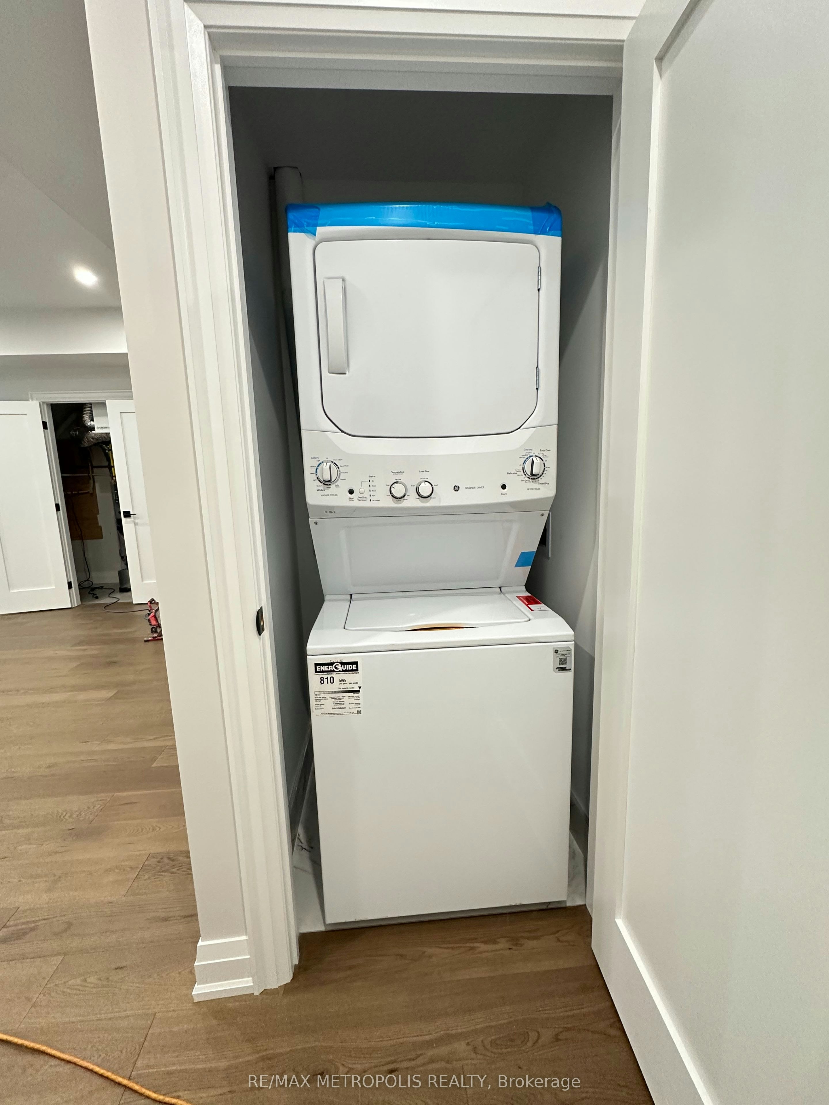 94 Saint Clarens Avenue, Toronto, ON, M6K 2S5 - 7