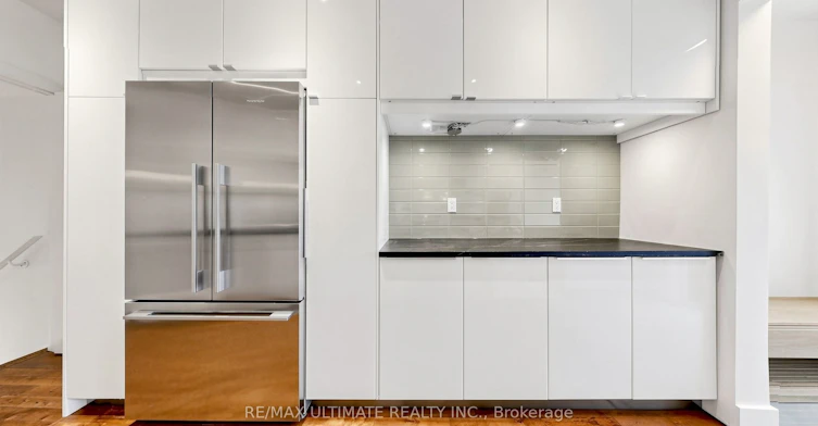 5 Collahie Street, Toronto, ON, M6J 1T6 - 6