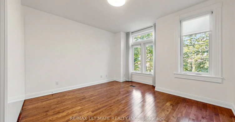 5 Collahie Street, Toronto, ON, M6J 1T6 - 23