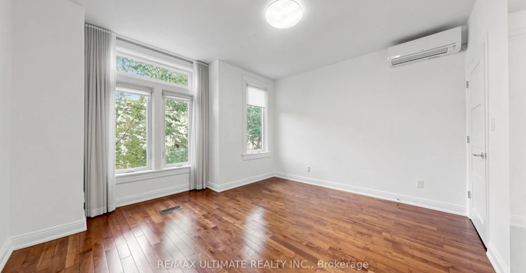 5 Collahie Street, Toronto, ON, M6J 1T6 - 25