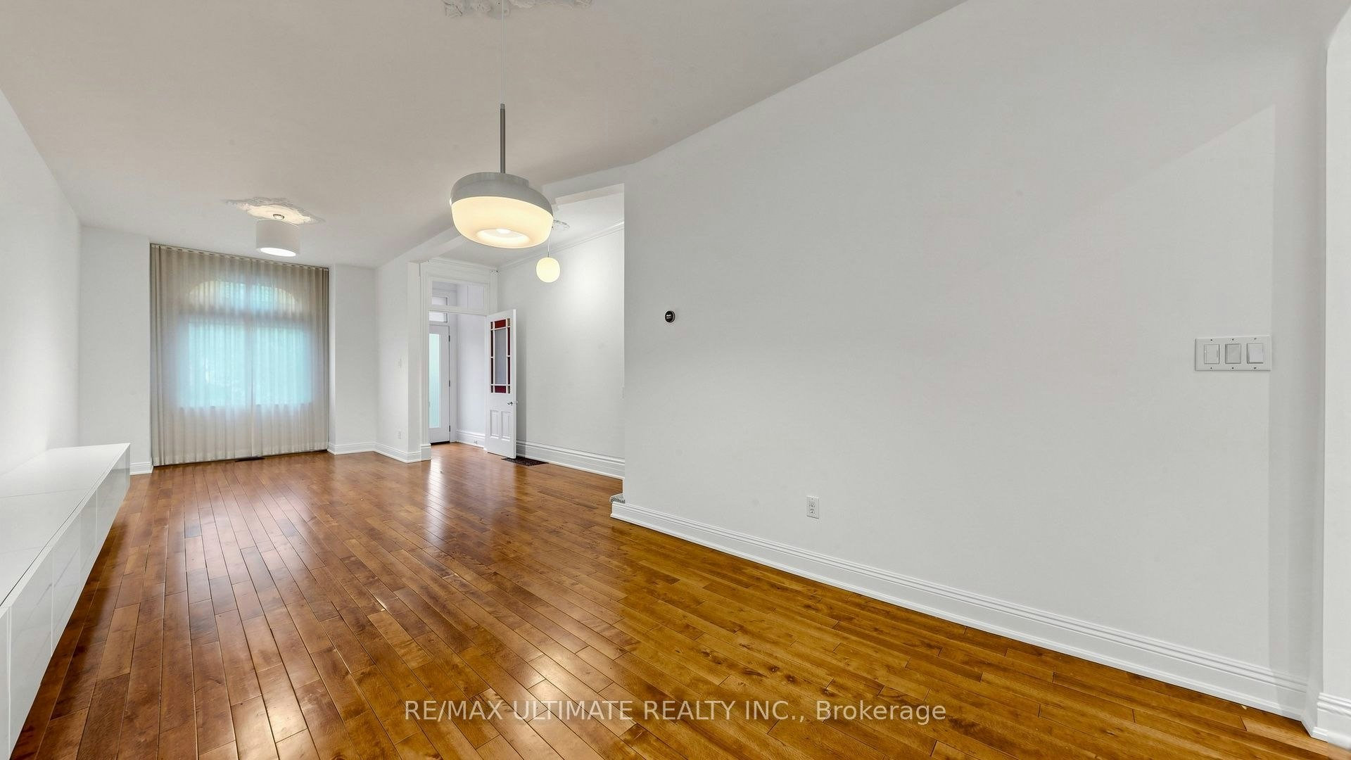 5 Collahie Street, Toronto, ON, M6J 1T6 - 12