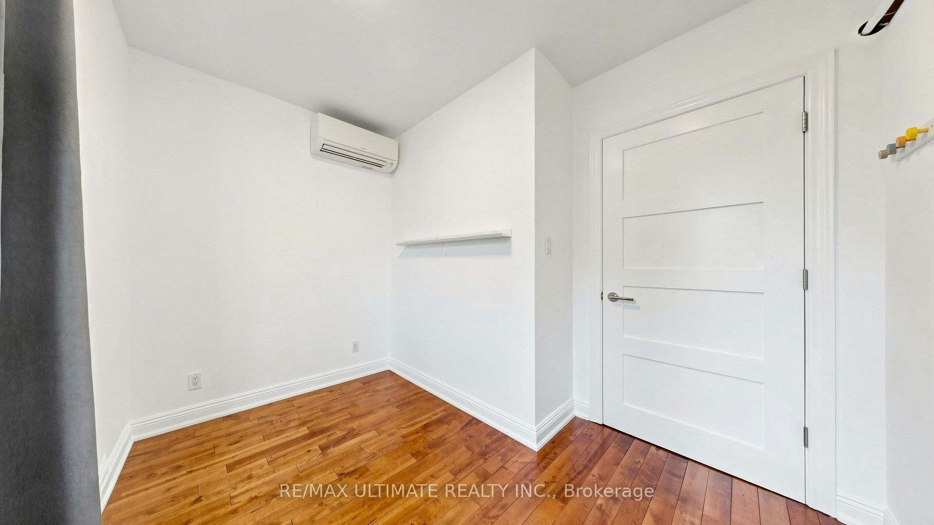 5 Collahie Street, Toronto, ON, M6J 1T6 - 22